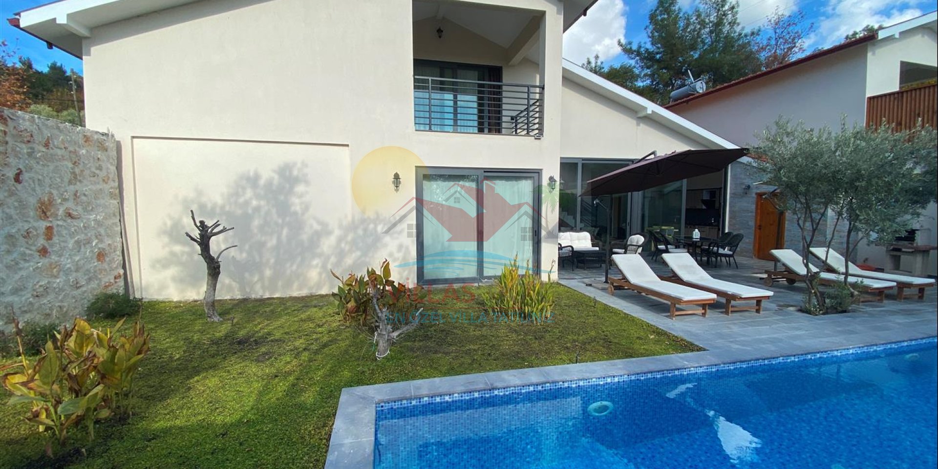 Villa Half Moon 2