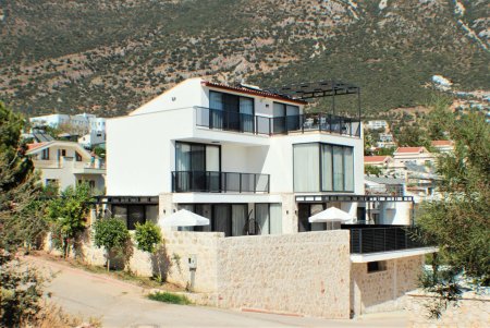 Villa Sandal